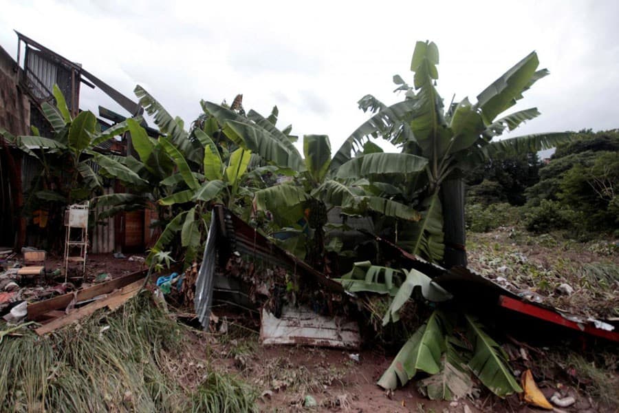 Heavy rains across Central America kill 12