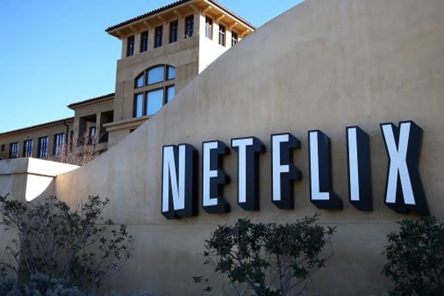 Netflix marks 137m global total subscriber
