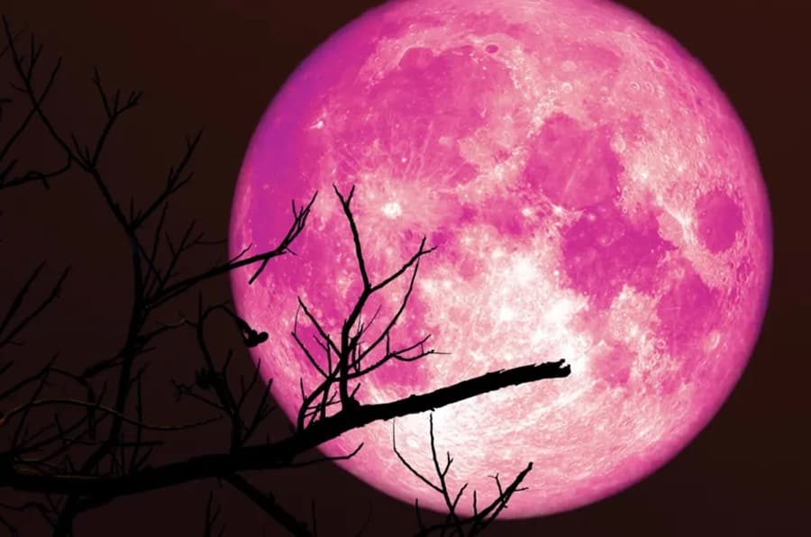 Why does the Moon change colour?