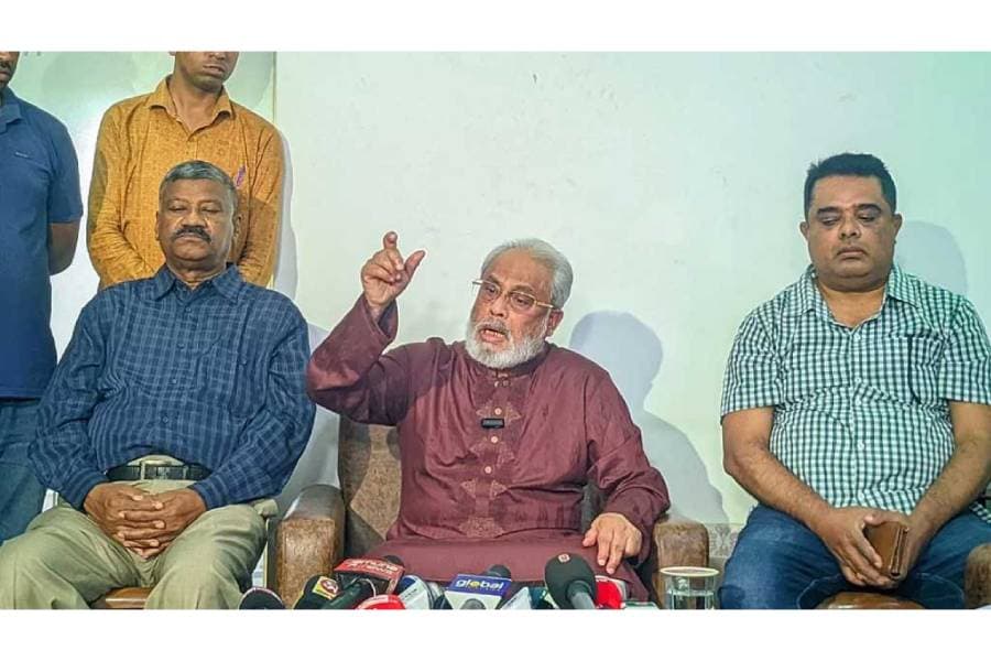 Government desperate to hold ‘Hasina-style’ election, says GM Quader