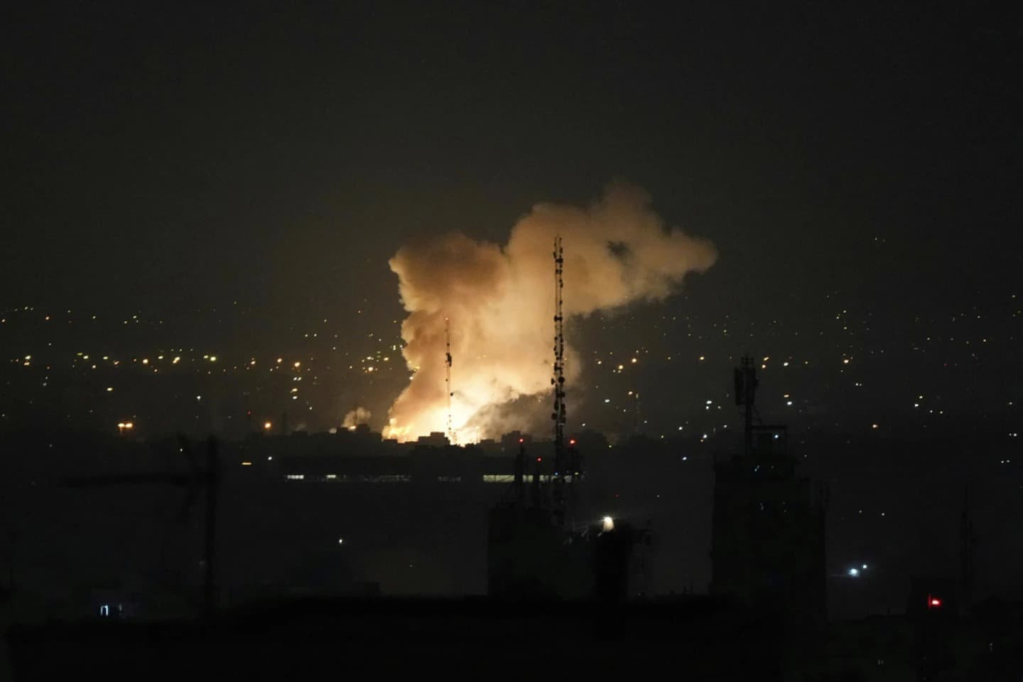 Fresh Israeli strikes on Iran; explosions reported in Tehran
