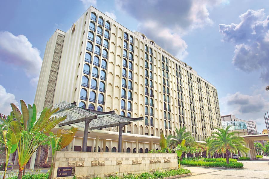 Govt mulls over issuing 'Sukuk' bond in favour of BSL