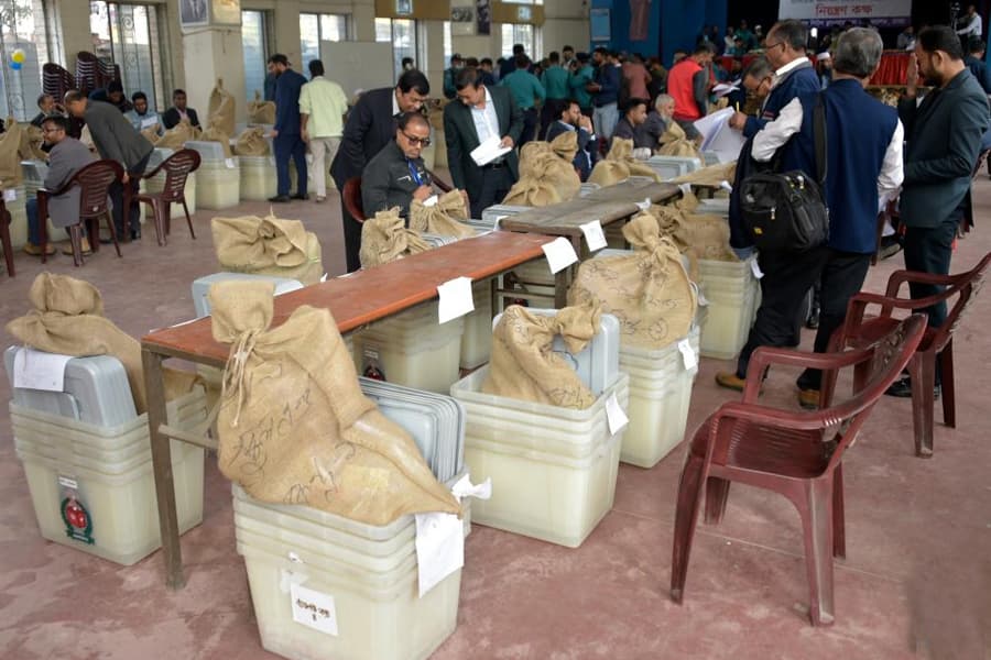 A case for holding next polls under a caretaker government 