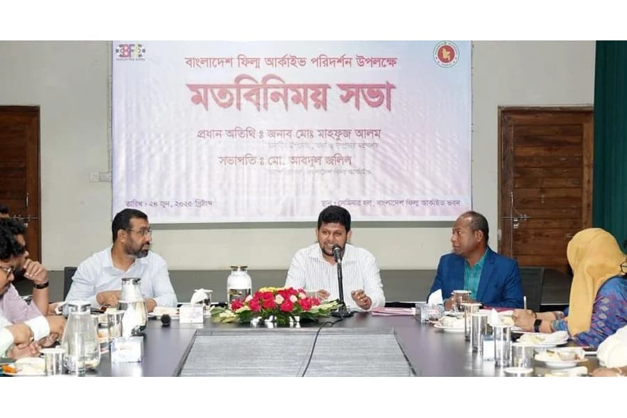 Info adviser urges film archive to initiate digitalisation for protecting films