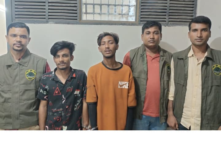 DMP arrests 3 for leading anti-government protests in Dhaka