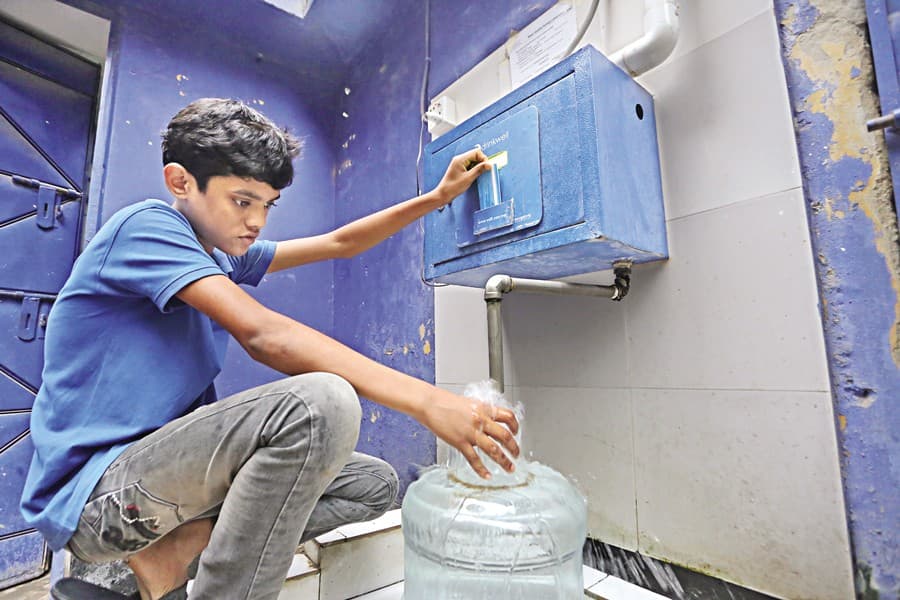 Dhaka water supply falls by 500m litres thanks to power cuts