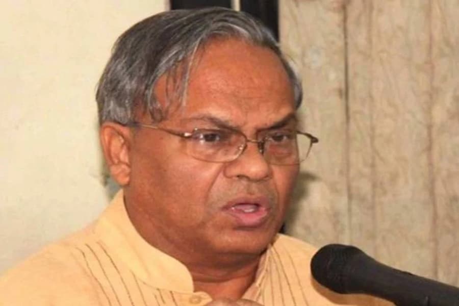 Rizvi questions BAF flight operations over densely populated Uttara area