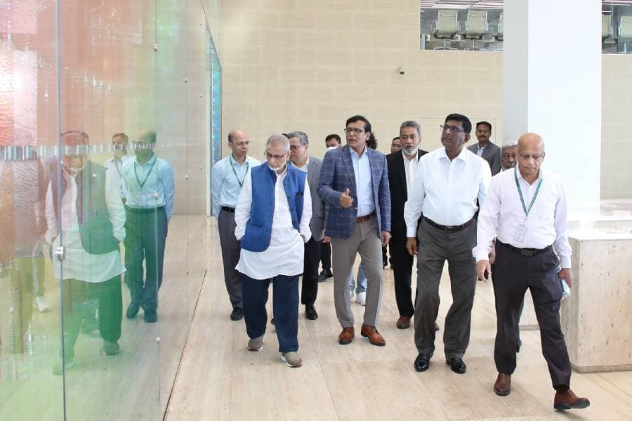 Chief advisor’s two special assistants visit Beximco Pharma