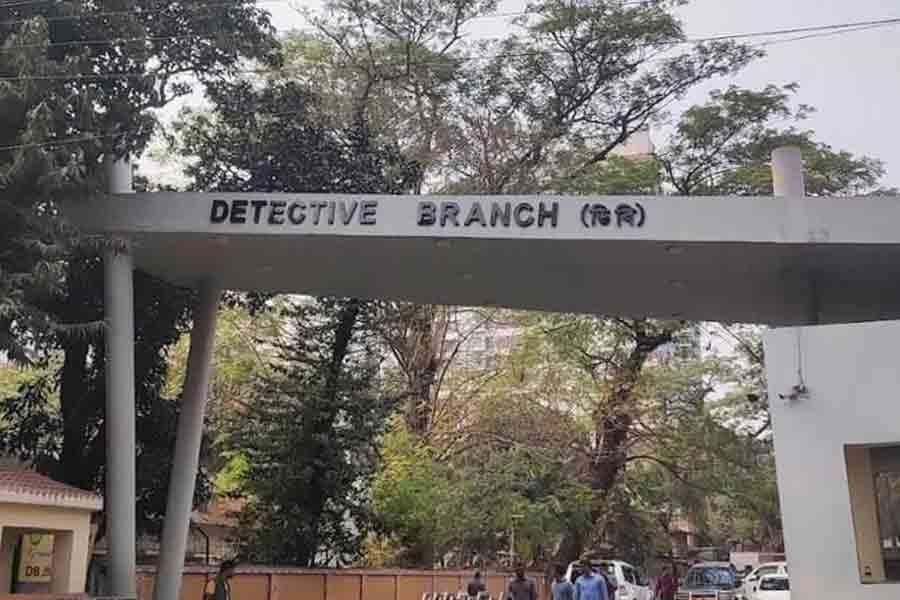 Maj Sadequl’s wife in custody over Bashundhara ‘secret’ meeting