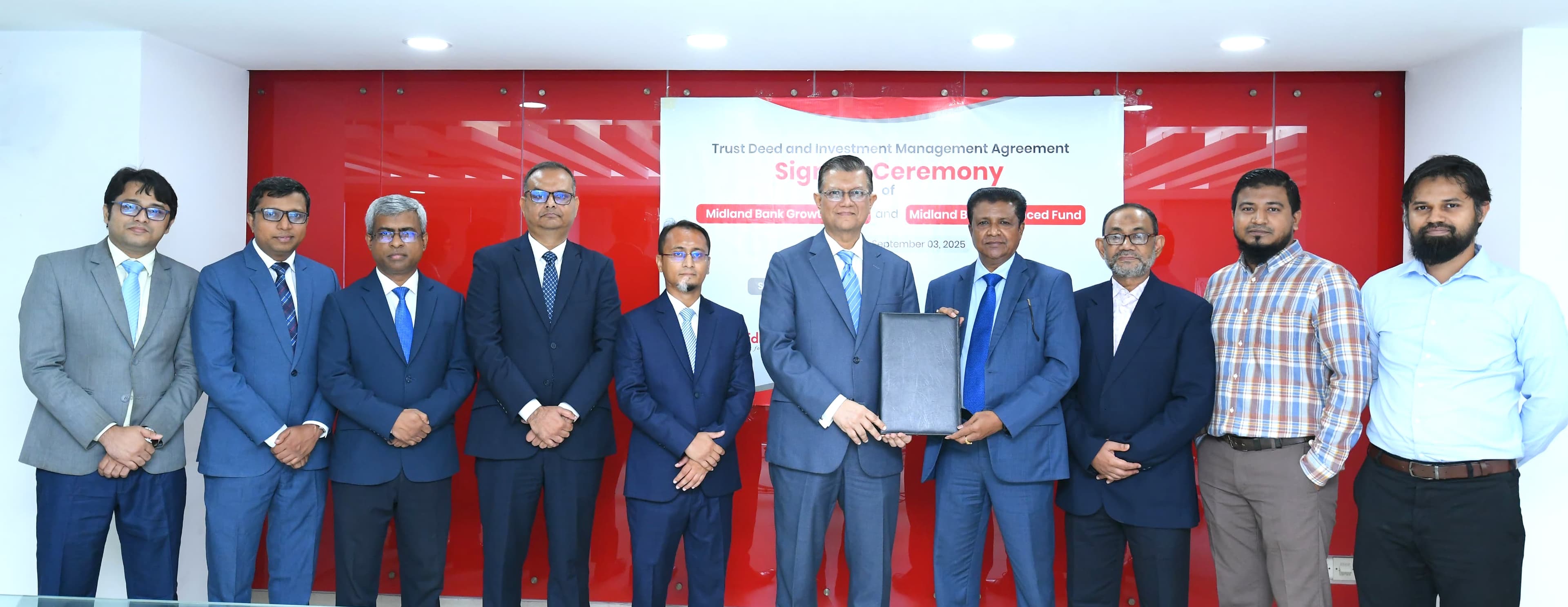 Trust Deed signed for Midland Bank sponsored new mutual funds