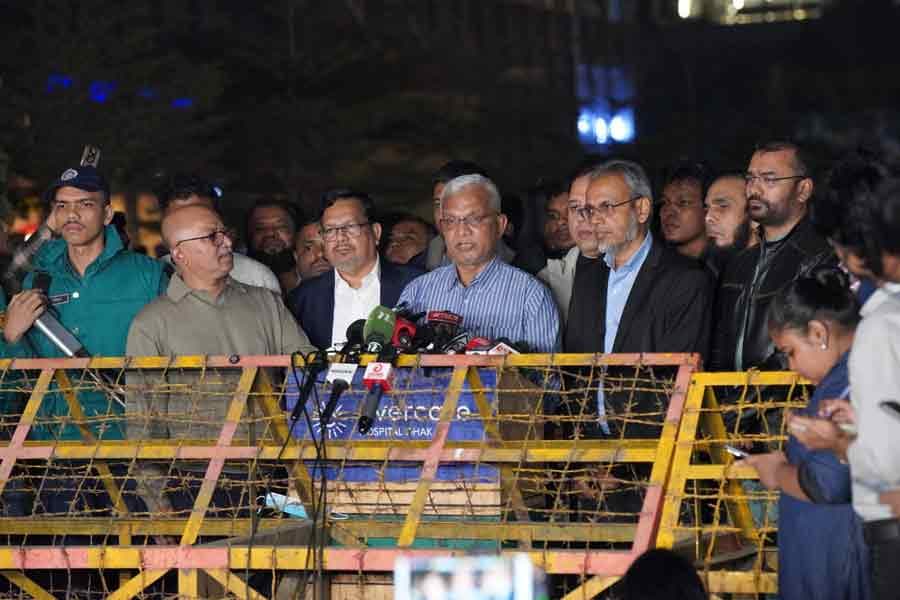 Khaleda Zia responds to treatment, doctors optimistic about her progress