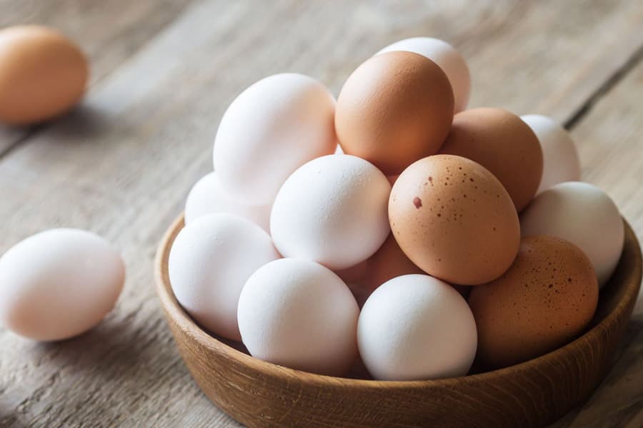 Egg price falls, farmers sell their product at loss