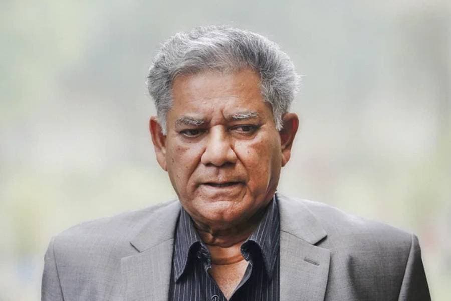 No step against national interests: Sakhawat
