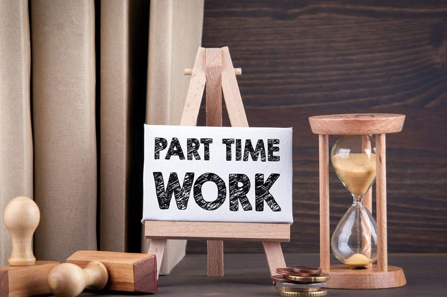 Part-time jobs for students with basic technical skills