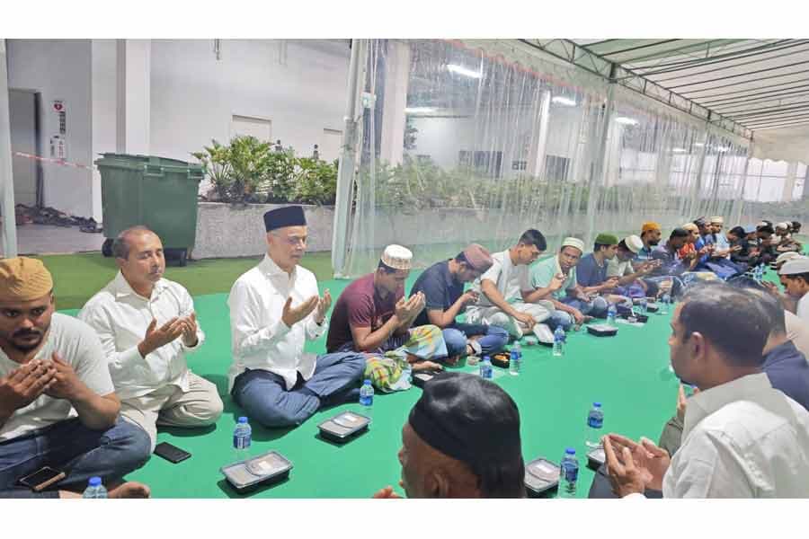 Summit Power International and AACT jointly host Iftar for about 440 migrant workers in Singapore, including Bangladeshis