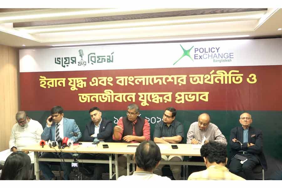 Middle East conflict begins to impact Bangladesh economy: Experts