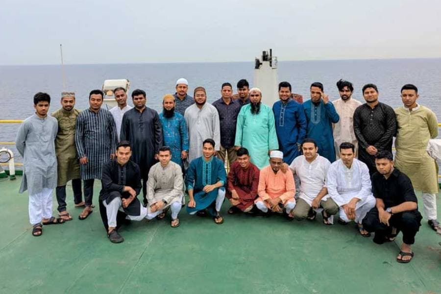 Stranded near Hormuz amid war, Bangladeshi sailors offer Eid prayers aboard ship