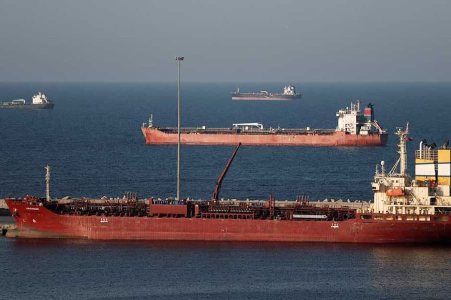 Tehran vows to ‘completely close’ Hormuz if power plants hit