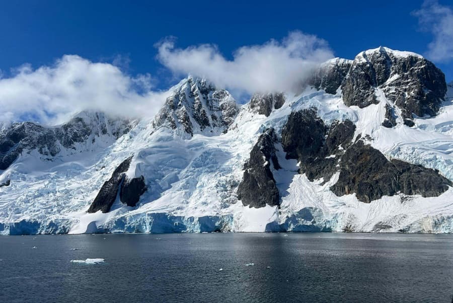 Can Bangladeshis travel to Antarctica? The complete guide