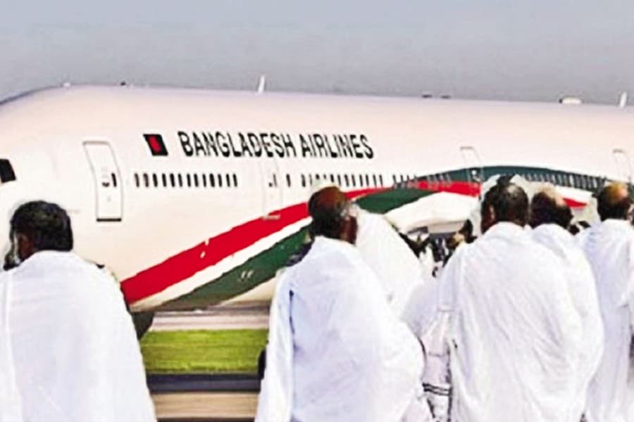 First Hajj flight to take off Saturday