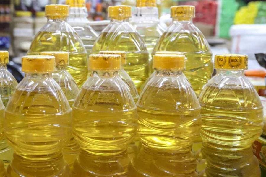 Bangladesh to import 13m litres of palm oil from US firm for TCB sales