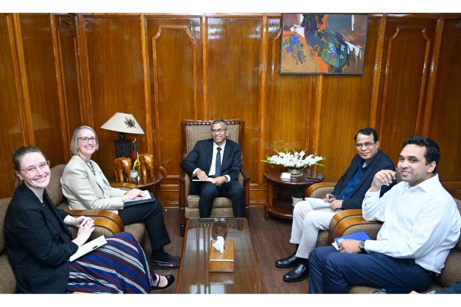 Britain pledges continued support for modernisation of Bangladesh Bank