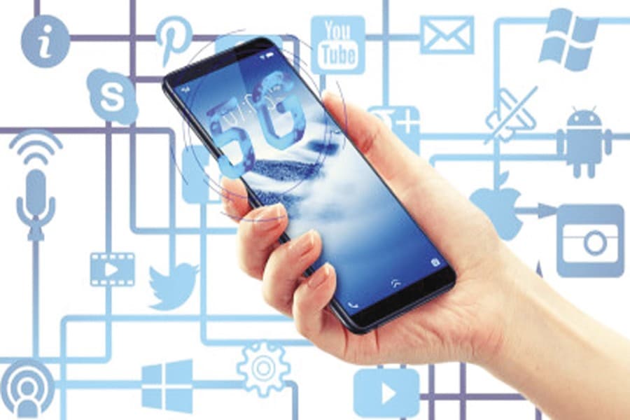 Both mobile, internet subscriber bases rebound in March