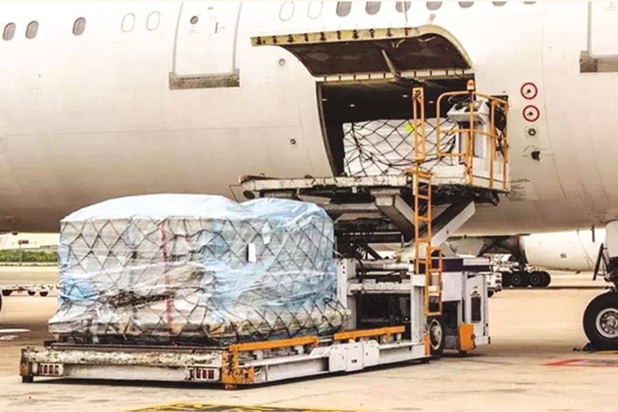 Reducing air freight charges crucial to full export benefits
