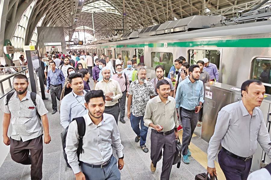 25pc discount for senior citizens, persons with disabilities on Metro Rail, effective from May 25