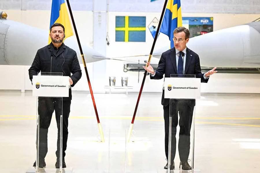 Ukraine to buy 20 new Gripen jets, Sweden to donate older jets sooner