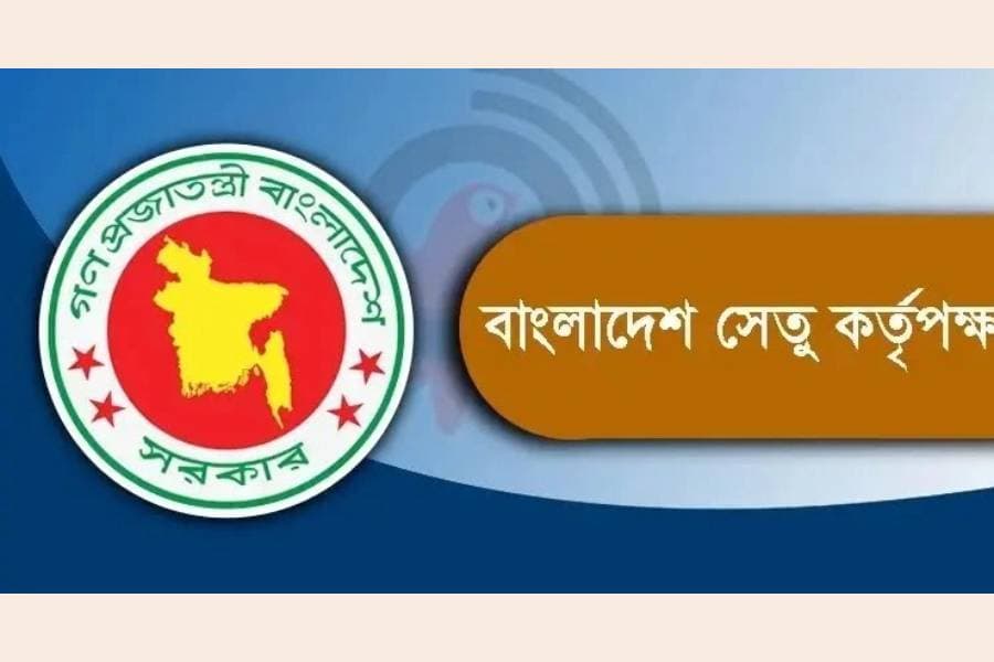 Padma, Jamuna crossings raked in Tk 90m in a day amid Eid rush