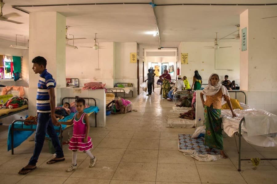 When public hospitals are sick
