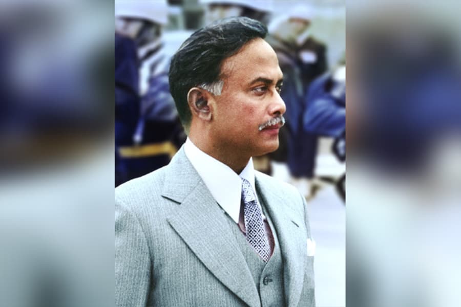 India paying tribute to Zia seen as paradigm shift