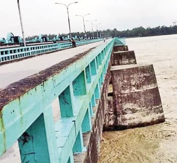 Plans afoot to build new Teesta River barrage: PM