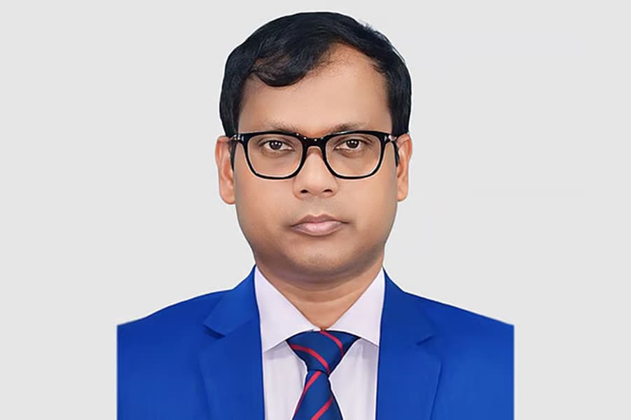 Sylhet DC leaves for Dhaka after withdrawal order takes effect