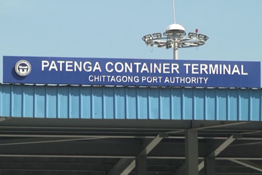 Saudi operator brings first green crane to Patenga terminal