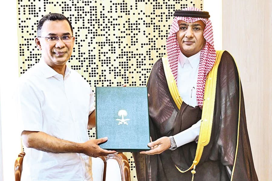 Saudi Crown Prince invites PM to visit KSA