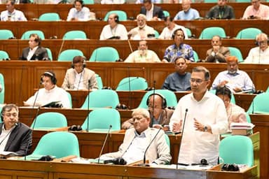 PM unveils programmes to boost share market