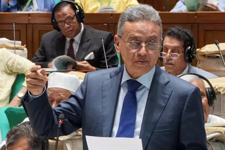 No haircut, depositors of five troubled banks to get back full money with interest: Khosru