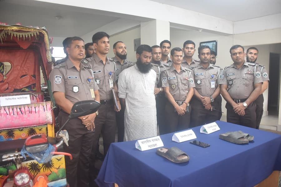 PBI solves teenage auto-rickshaw driver murder, arrests prime suspect in Manikganj