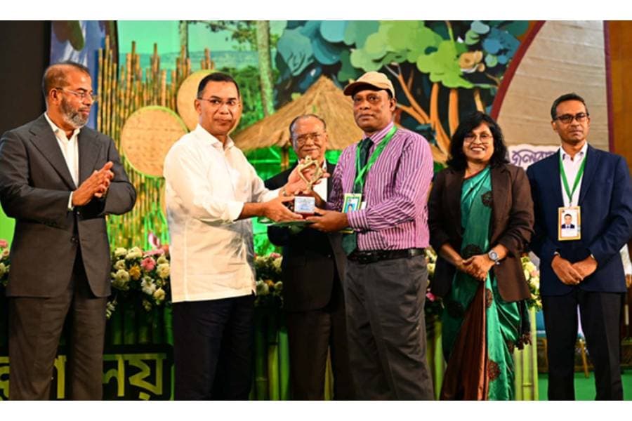 PM confers Environment Award 2026 on six individuals, institutions