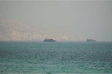 Countries must reject Iran efforts to control Hormuz, UN agency document says
