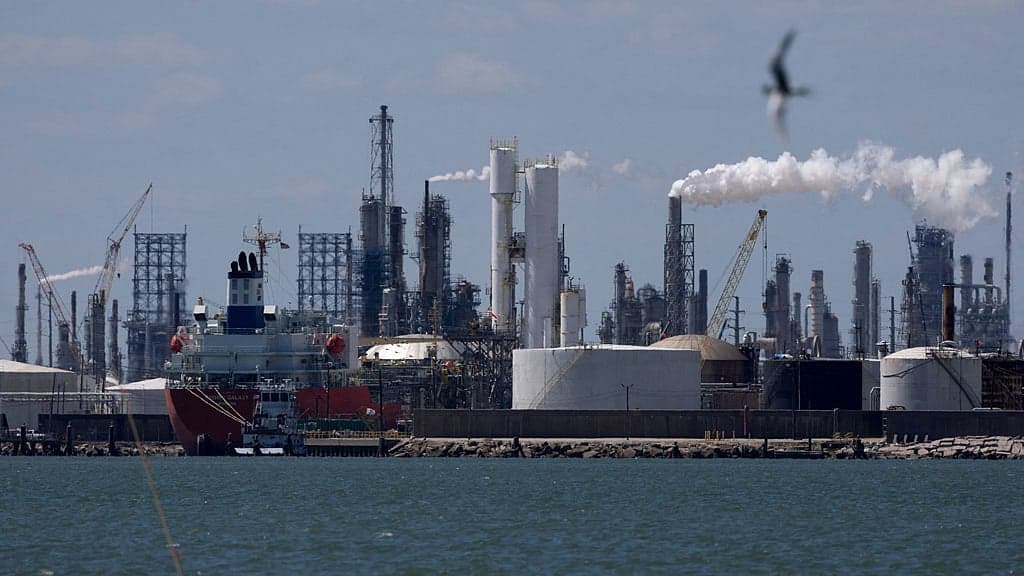 Energy companies stand to gain as Iran war drags on