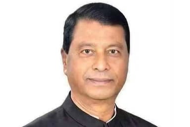 Ex-state minister Nazrul Islam dies