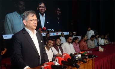 Salahuddin calls for unity against return of fascism