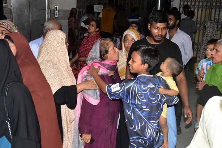 Five in ICU after Ctg salt factory fire