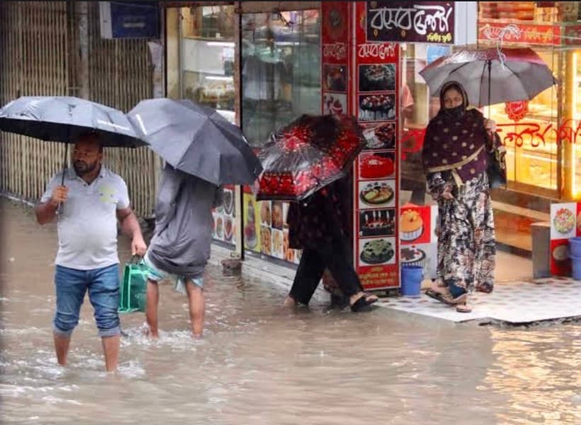 The city that cannot drain itself