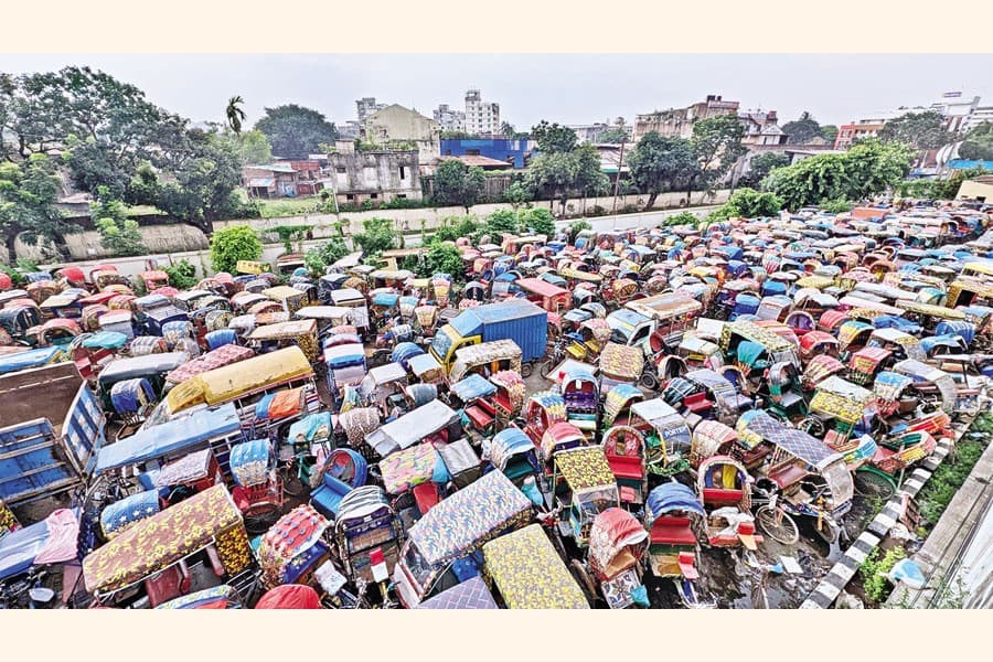 Policy vacuum lets unsafe autorickshaws rule streets