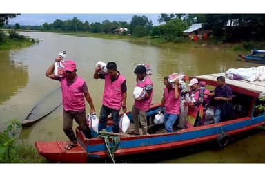 BRAC Bank stands beside 4,500 flood-affected families