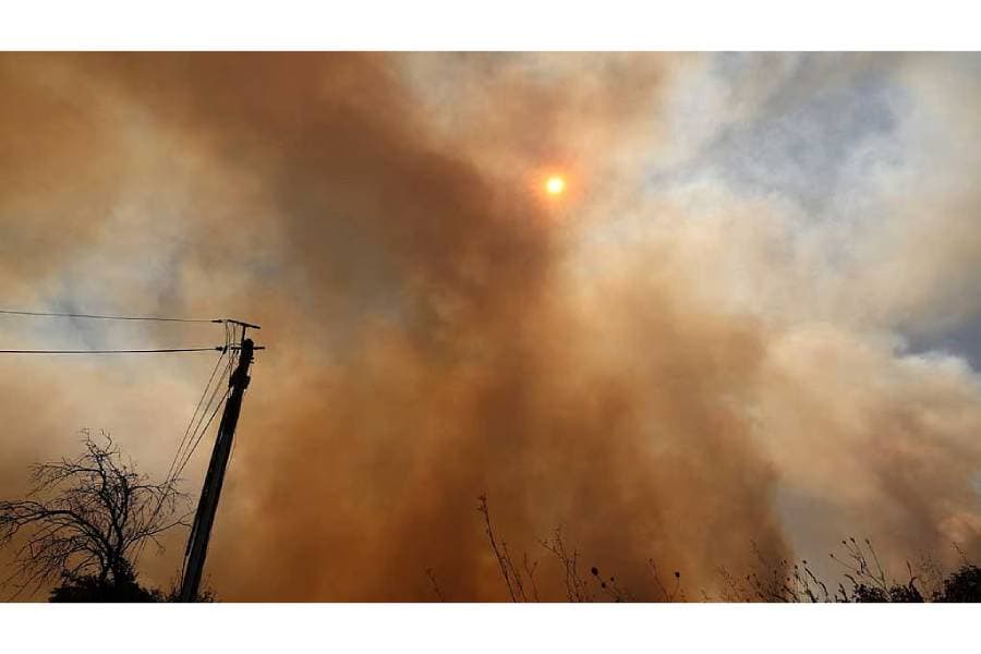 France wildfire forces thousands to flee as tinderbox conditions persist in warming Europe